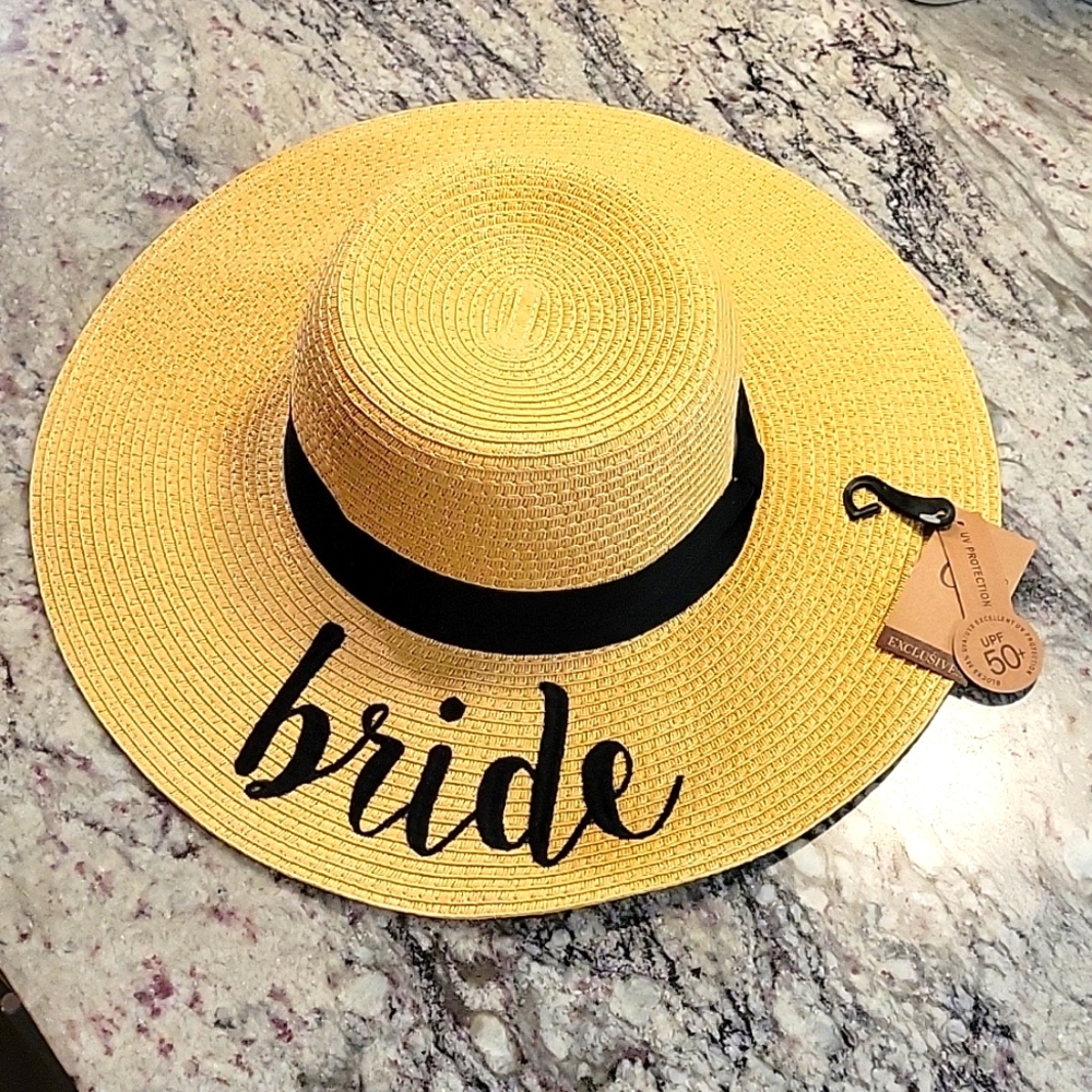 C.C Exclusives Bride straw hat NWT